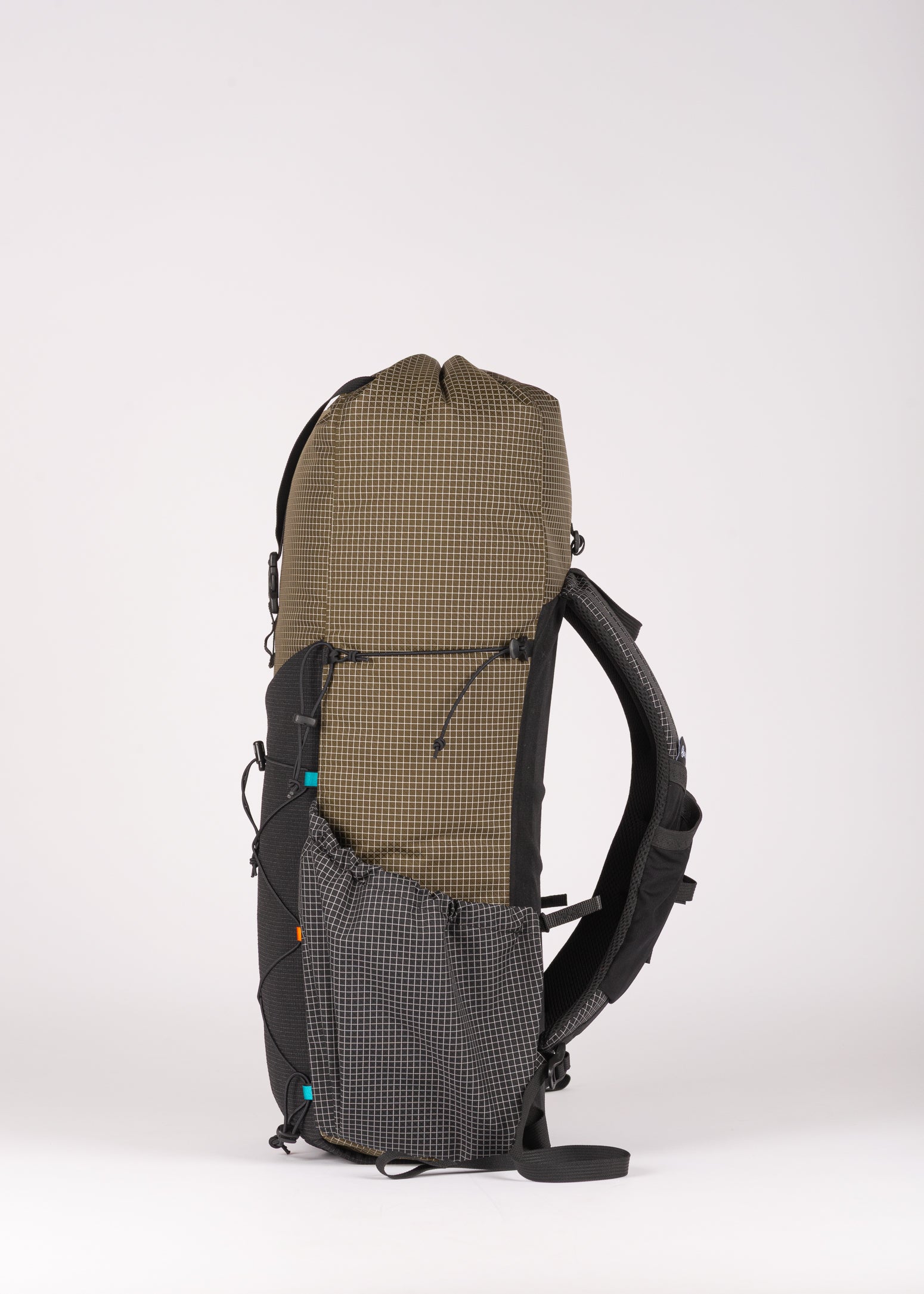 The Atom RE40 (Olive Drab) – Atom Packs